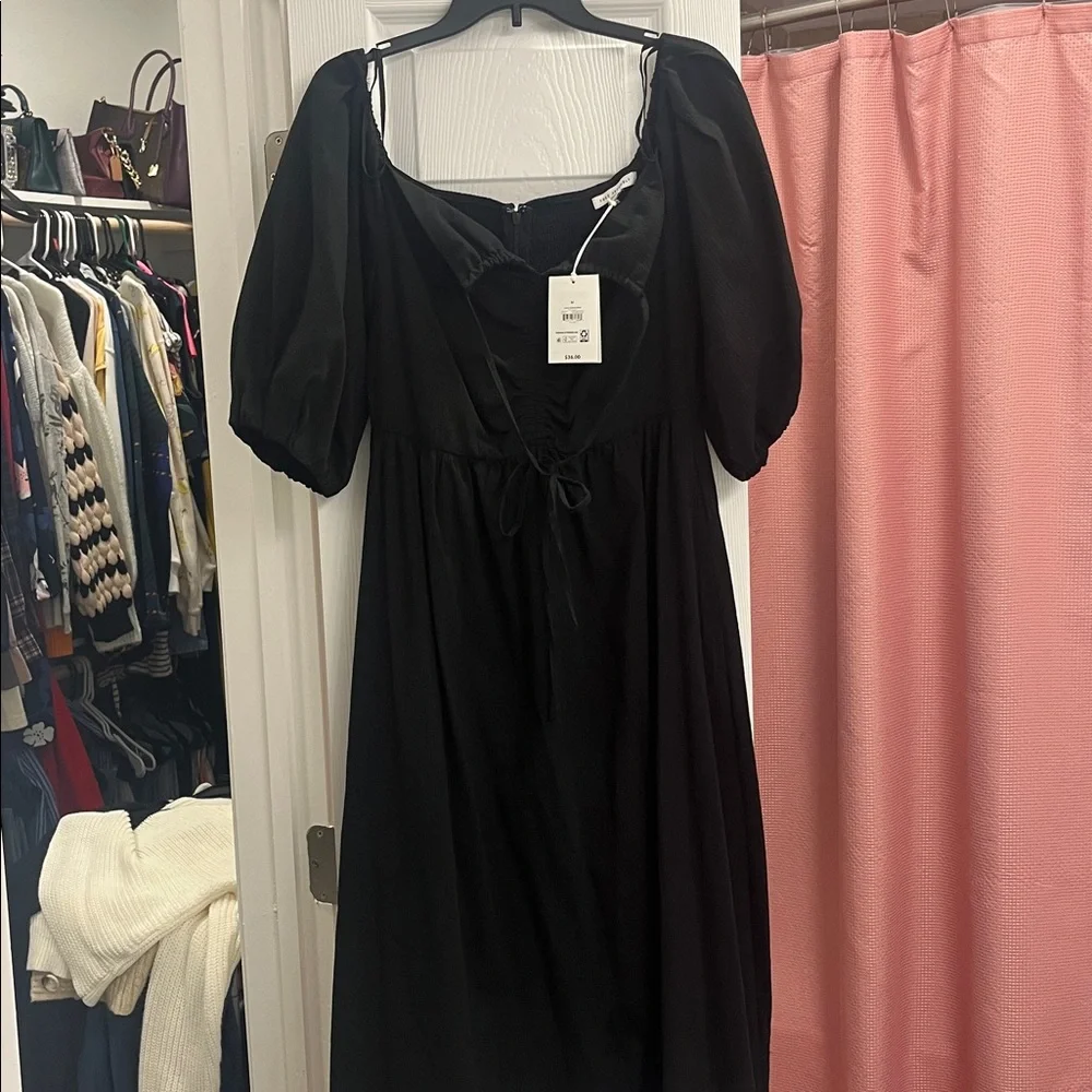 Black Puff Sleeve Midi Dress with NeckTie and pockets - Picture 1 of 4